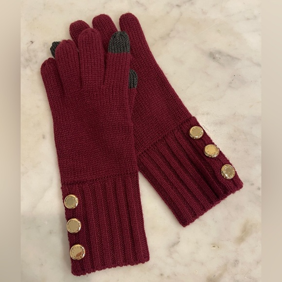 Michael Kors Knit Goves - Picture 1 of 5